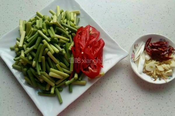 蒜薹炒肉丝的做法图解3