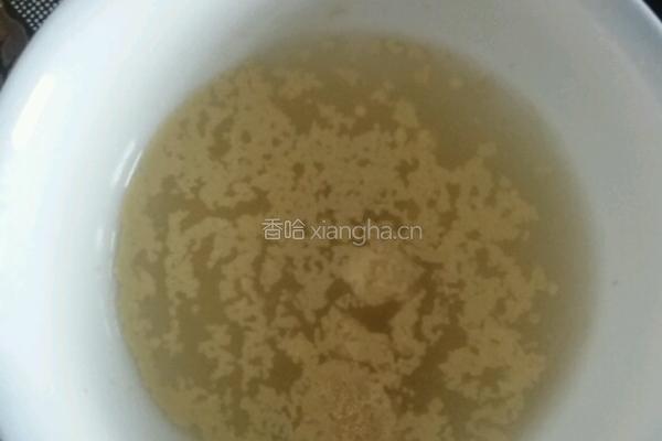 嫩玉米渣紫薯玫瑰花馒头的做法图解1