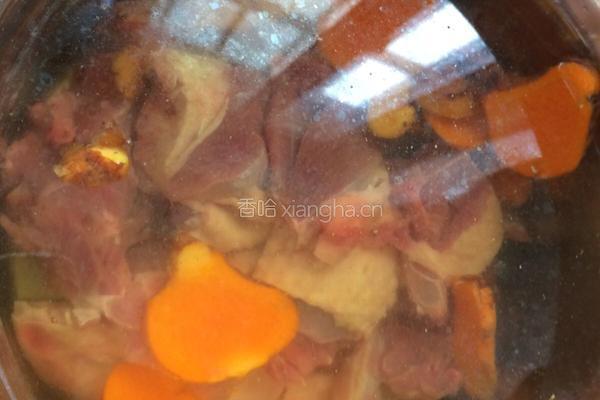 黄姜老鸭汤的做法图解3