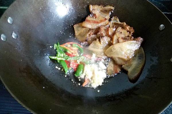 腊肉炒豆豉的做法图解6