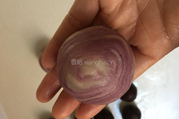 紫薯蛋黄酥的做法图解20