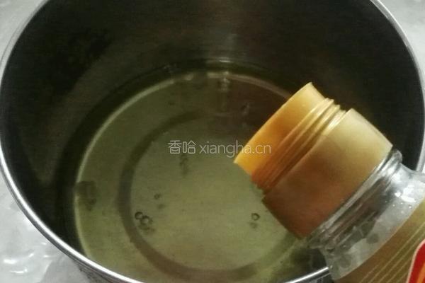 花纹酸奶蛋糕卷的做法图解10