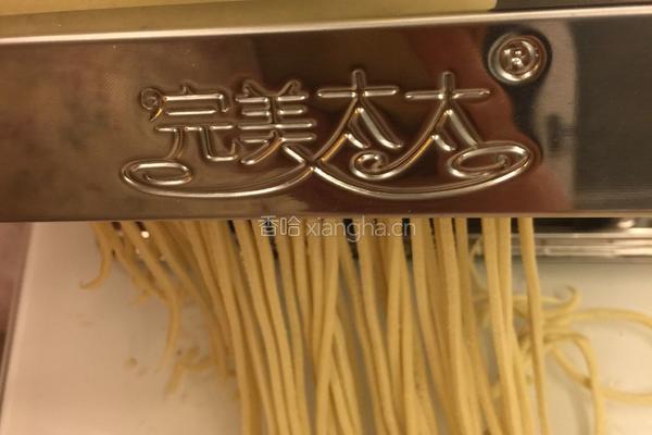 碱水面条的做法图解8