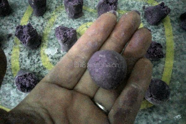 奶香紫薯丸子的做法图解9