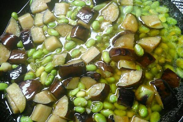 青豆烧茄子的做法图解7