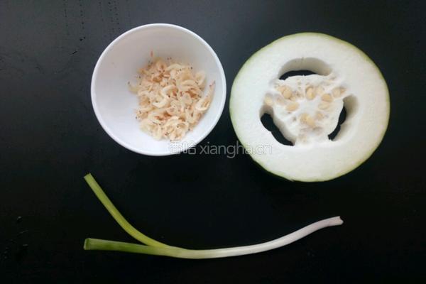 冬瓜海米汤的做法图解1