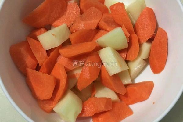 塔吉锅版黑胡椒鸡翅的做法图解2