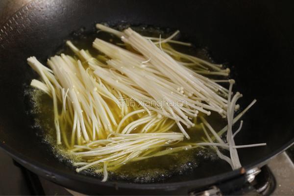 酸汤金针肥牛的做法图解8