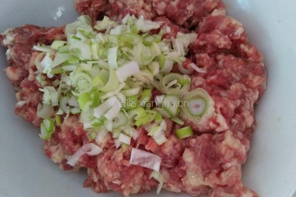 两和面驴肉馅包子的做法图解8