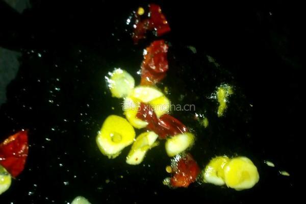 干豆腐白菜孜然鸡肉条的做法图解7