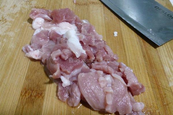 海鲜菇炒肉的做法图解5