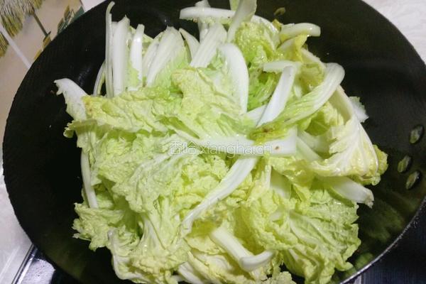 虾皮炒娃娃菜的做法图解4