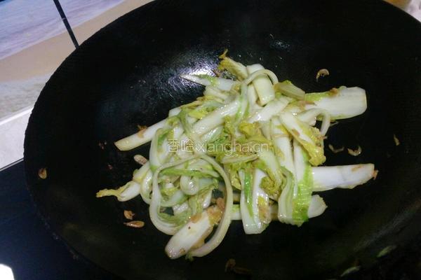 虾皮炒娃娃菜的做法图解7