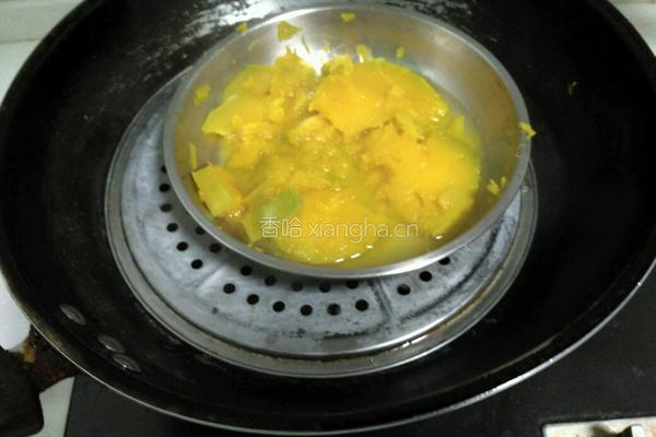 豆沙馅南瓜饼的做法图解1