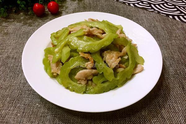 苦瓜炒肉的做法图解8