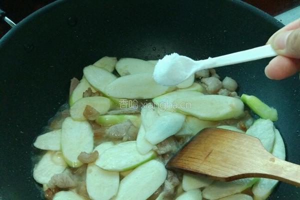 茭白炒肉的做法图解6