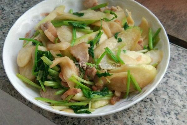 茭白炒肉的做法图解9