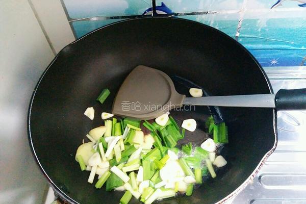 韭香羊血的做法图解3