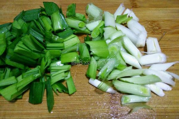 腊肉炒笋干的做法图解5