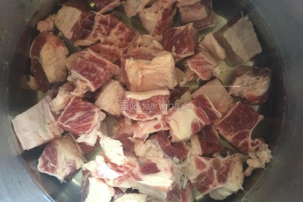 牛肉炖萝卜的做法图解3