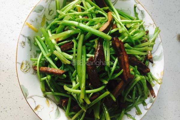 芦蒿香干的做法图解9