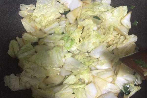 白菜炖豆腐粉条的做法图解5