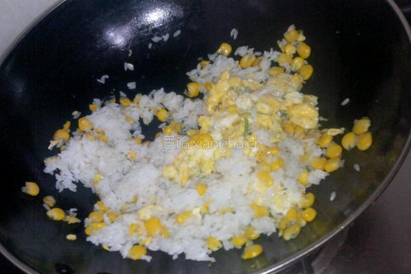 玉米香菜甜蛋炒饭的做法图解11