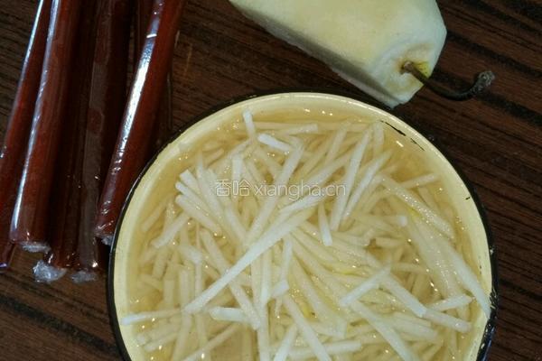 雪梨果丹皮的做法图解1