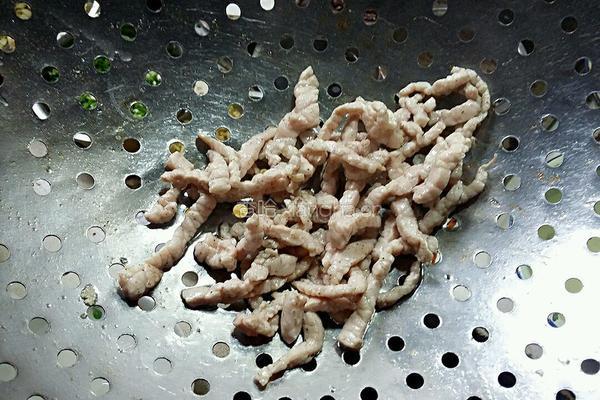 泡菜苕粉肉丝（酸辣版）的做法图解7