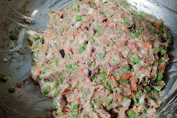 杂蔬鲜肉包的做法图解11