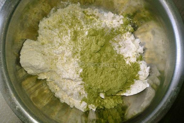 抹茶蛋糕卷的做法图解4
