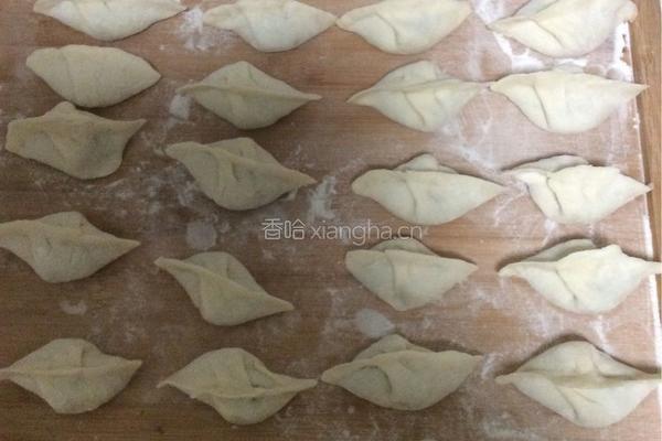 扇贝肉饺子的做法图解8