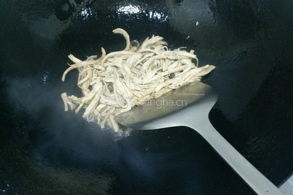 鸡胸肉炒青红椒的做法图解7