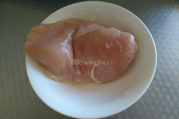 咖喱鸡肉小熊饭的做法图解1