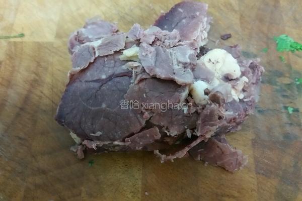 香菜拌牛肉的做法图解3