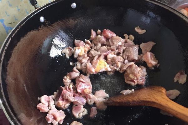 咖喱鸡肉米饭的做法图解3