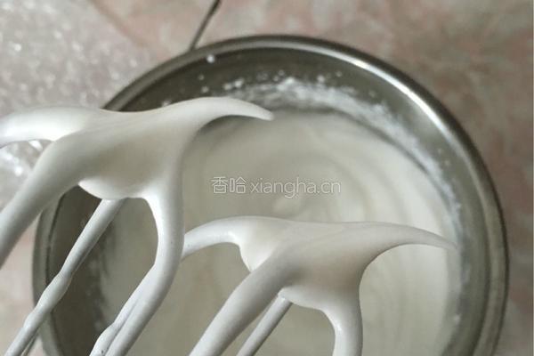 戚风蛋糕的做法图解8