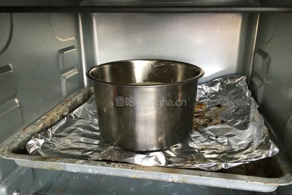 戚风蛋糕的做法图解10