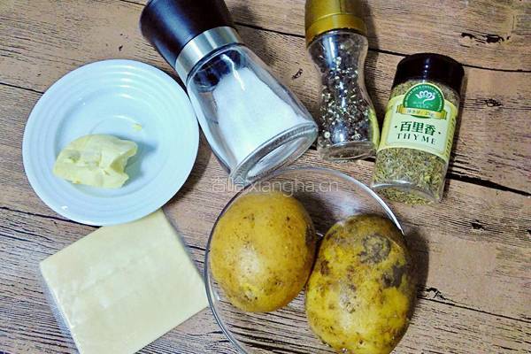 风琴土豆的做法图解1