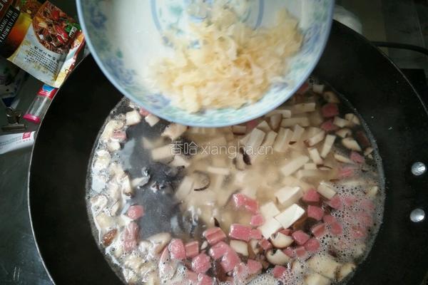 木耳豆腐羹的做法图解4