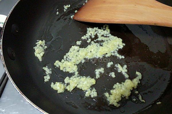 姜粒鸡蛋炒饭的做法图解3