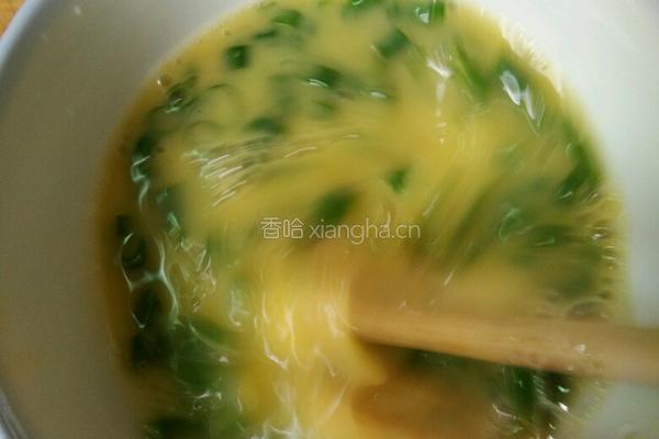 葱花鸡蛋饼的做法图解3