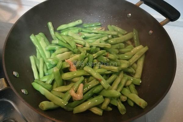 鸡蛋豆角焖面的做法图解5