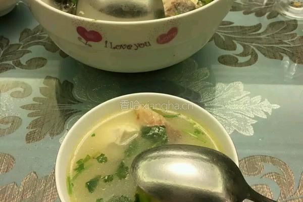 鲫鱼豆腐汤的做法图解6