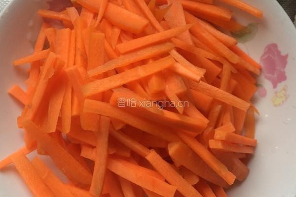 红丝杠白菇的做法图解1