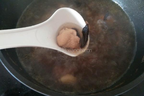 陈年萝卜干雪莲煲鸡腿的做法图解5
