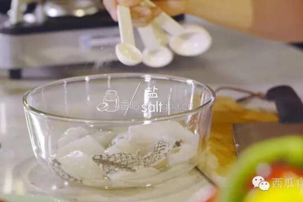 茄汁鳕鱼饭的做法图解1