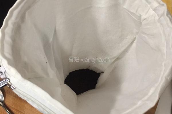 港式丝袜奶茶的做法图解3