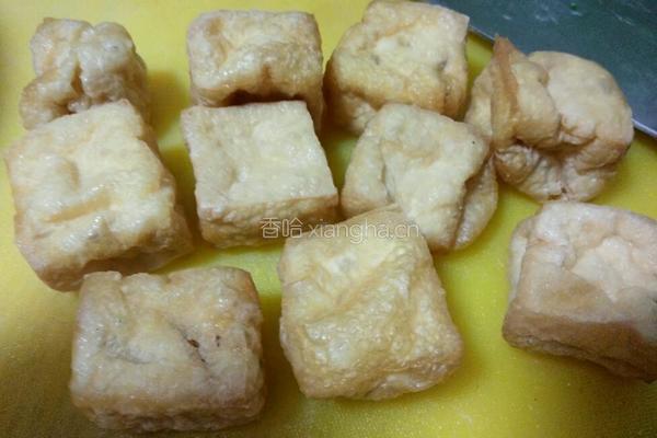 煎酿豆腐焖大白菜的做法图解1