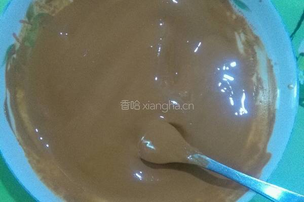 腌鹌鹑皮蛋的做法图解2